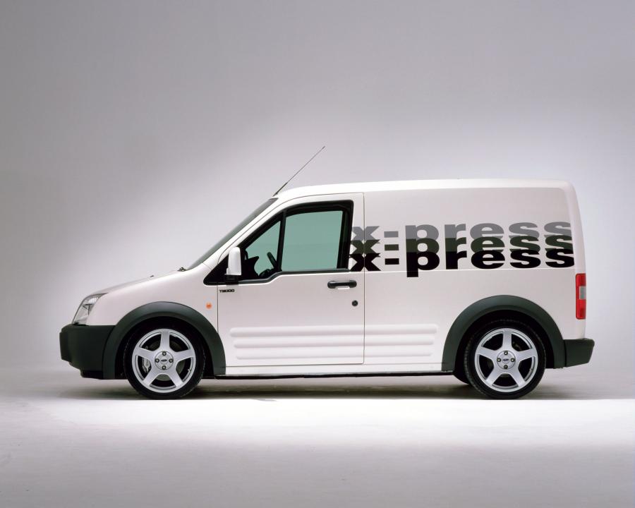  Ford Transit Connect X-Press Concept 2007 года  (фото 4 из 10)
